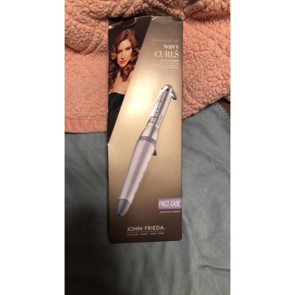 John Frieda curling wand